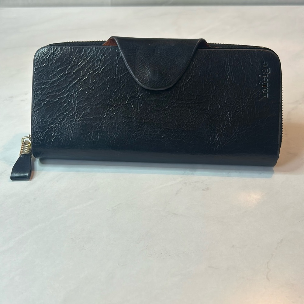 Yafeige Large Luxury Women's RFID Blocking Tri-fold Leather Wallet /Black